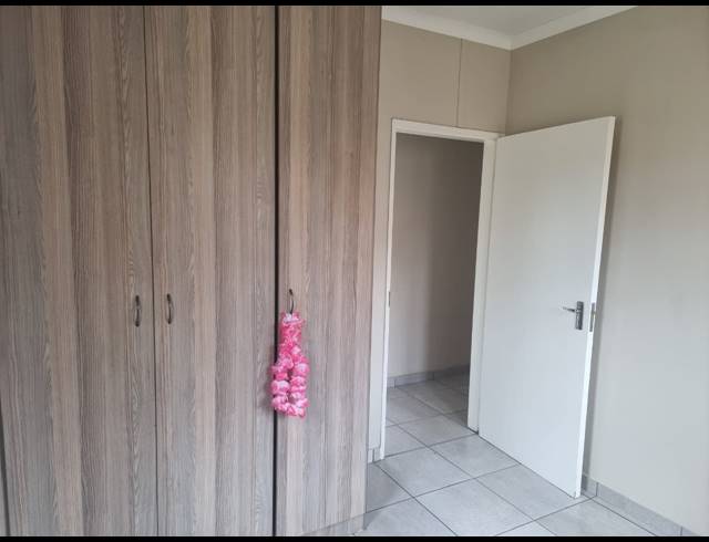 3 BEDROOM TOWNHOUSE FOR SALE IN WATERKLOOF HILL ESTATE